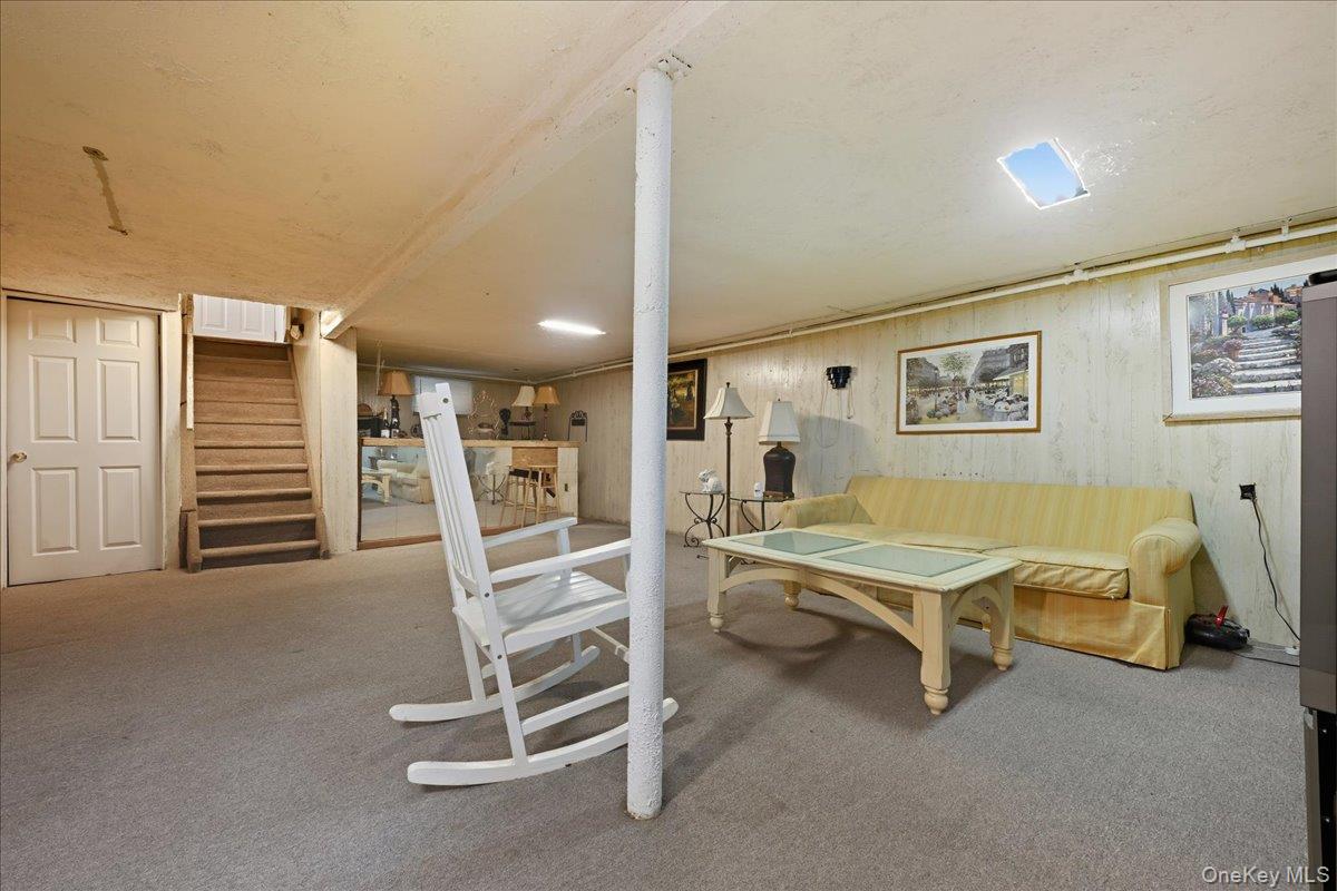 3937 Kingsberry Road Seaford, NY 11783 - Photo 28 of 38