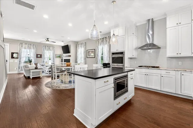 $630,000 | 2022 Codorus Lane, Hanahan, SC 29410