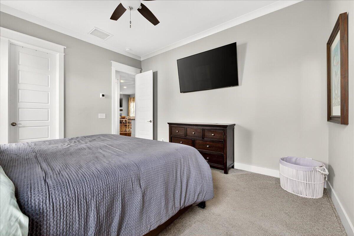 2022 Codorus Lane Hanahan, SC 29410 - Photo 17 of 51 17-DSC03020