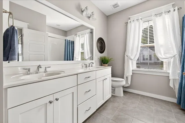 $630,000 | 2022 Codorus Lane, Hanahan, SC 29410