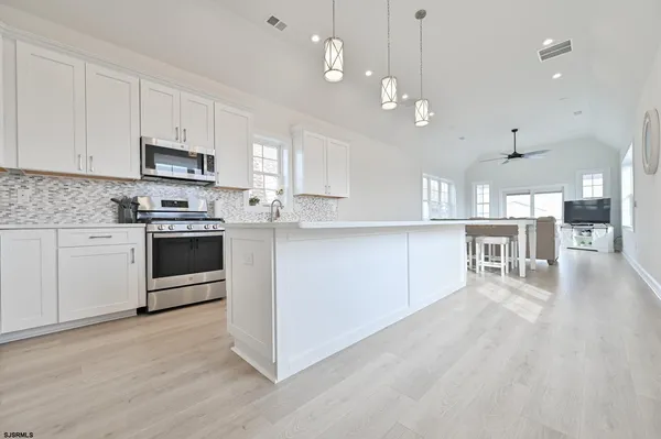 $28,000 | 12 North Adams Avenue, Unit AUGUST, Margate City, NJ 08402