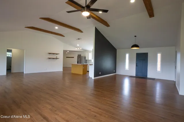 $890,000 | 1588 Sunrise Road, Bonners Ferry, ID 83805