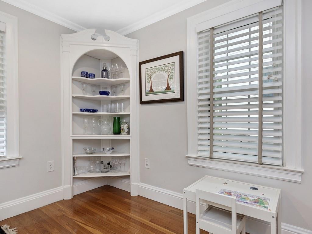 24 Harland Road Waltham, MA 02453 - Photo 11 of 34 Gallery Image 11