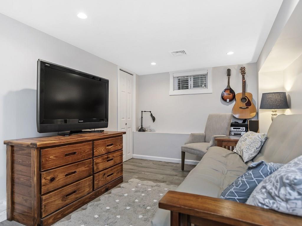 24 Harland Road Waltham, MA 02453 - Photo 27 of 34 Gallery Image 27