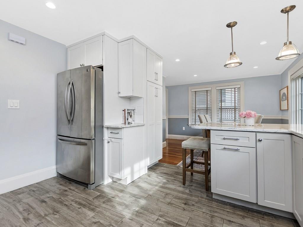 24 Harland Road Waltham, MA 02453 - Photo 6 of 34 Gallery Image 6