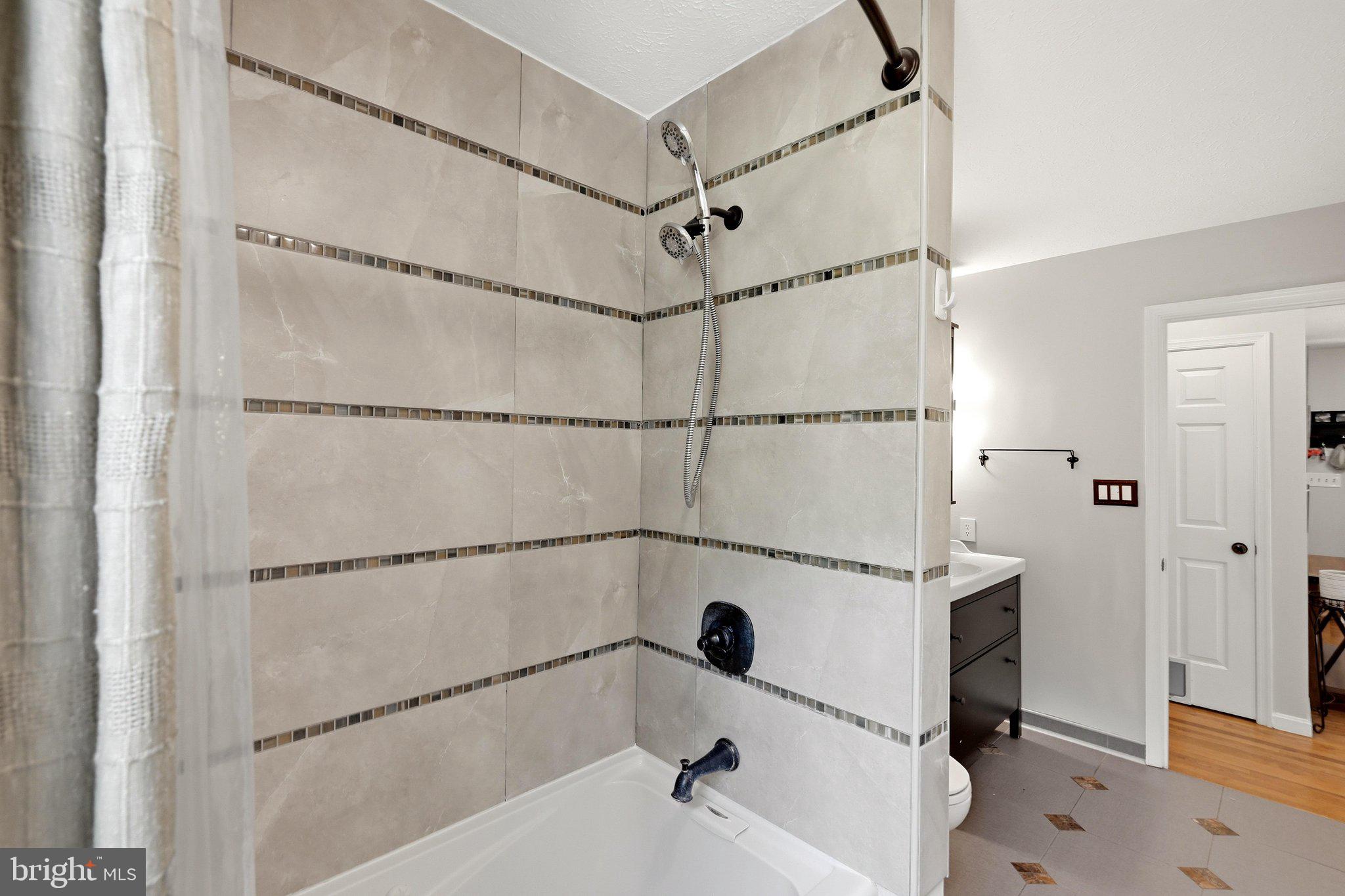 150 Holiday Road Cross Junction, VA 22625 - Photo 37 of 97 Fabulous tiled shower