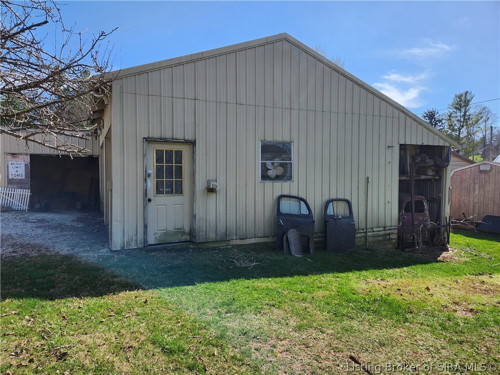 577 Sandy Hook Road Paoli, IN 47454 - Photo 10 of 25 Gallery Image 10