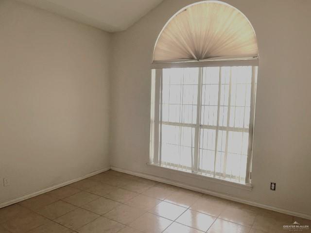 2917 North 43rd Street McAllen, TX 78501 - Photo 13 of 24 an empty room with a window