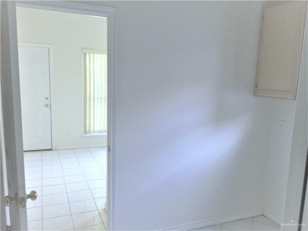2917 North 43rd Street McAllen, TX 78501 - Photo 15 of 24 an empty room with windows