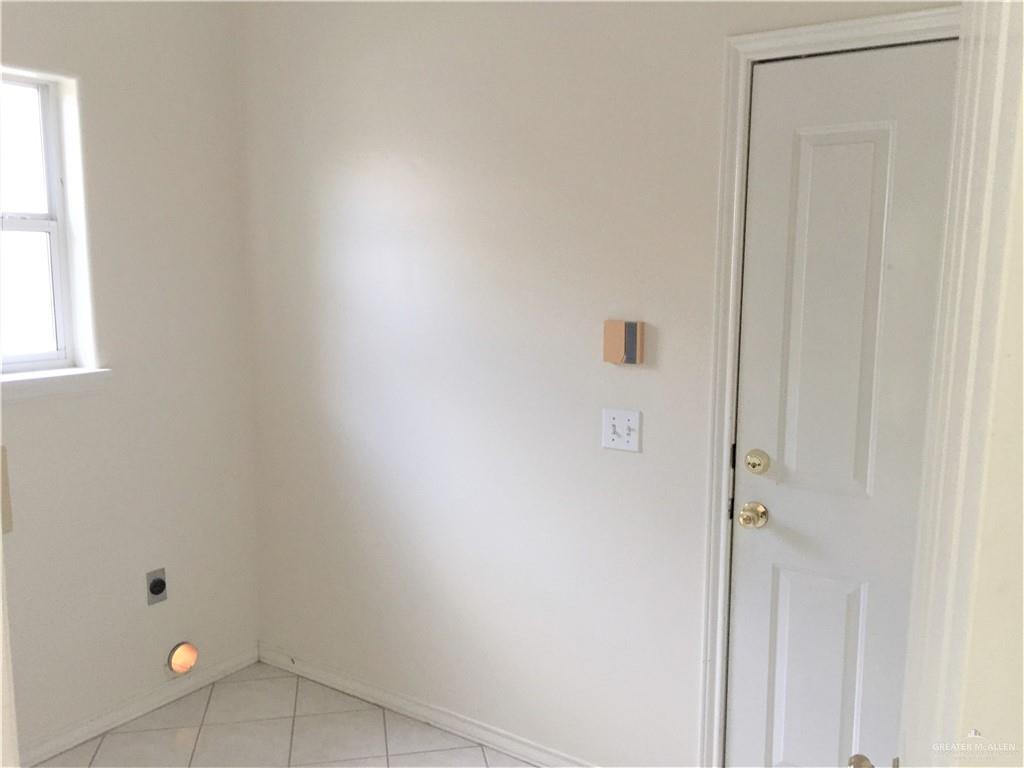 2917 North 43rd Street McAllen, TX 78501 - Photo 17 of 24 a view of an empty room