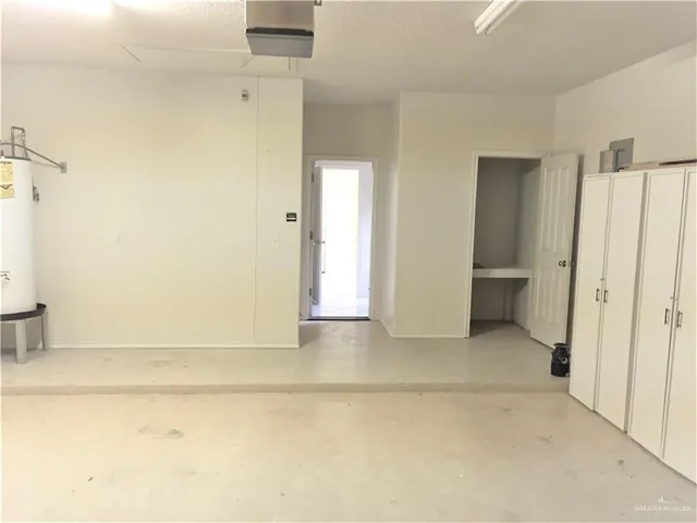 a view of walk in closet