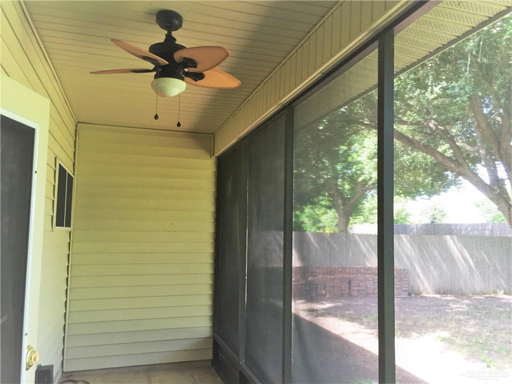 2917 North 43rd Street McAllen, TX 78501 - Photo 5 of 24 a view of entryway