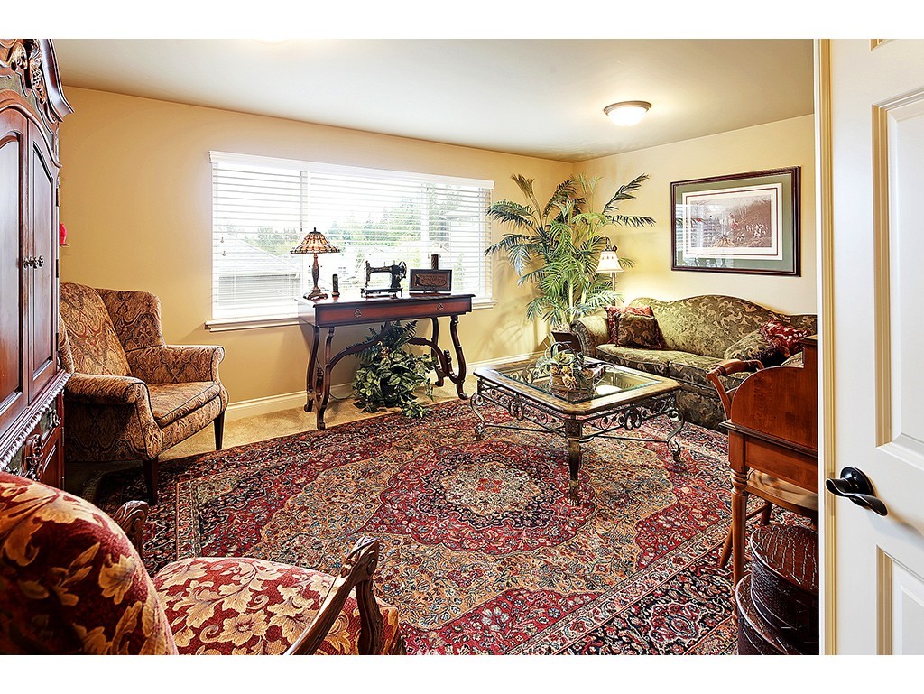 20244 86th Place Northeast Bothell, WA 98011 - Photo 21 of 25 Gallery Image 21