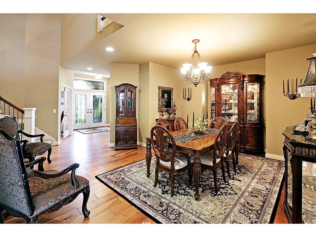 20244 86th Place Northeast Bothell, WA 98011 - Photo 7 of 25 Gallery Image 7