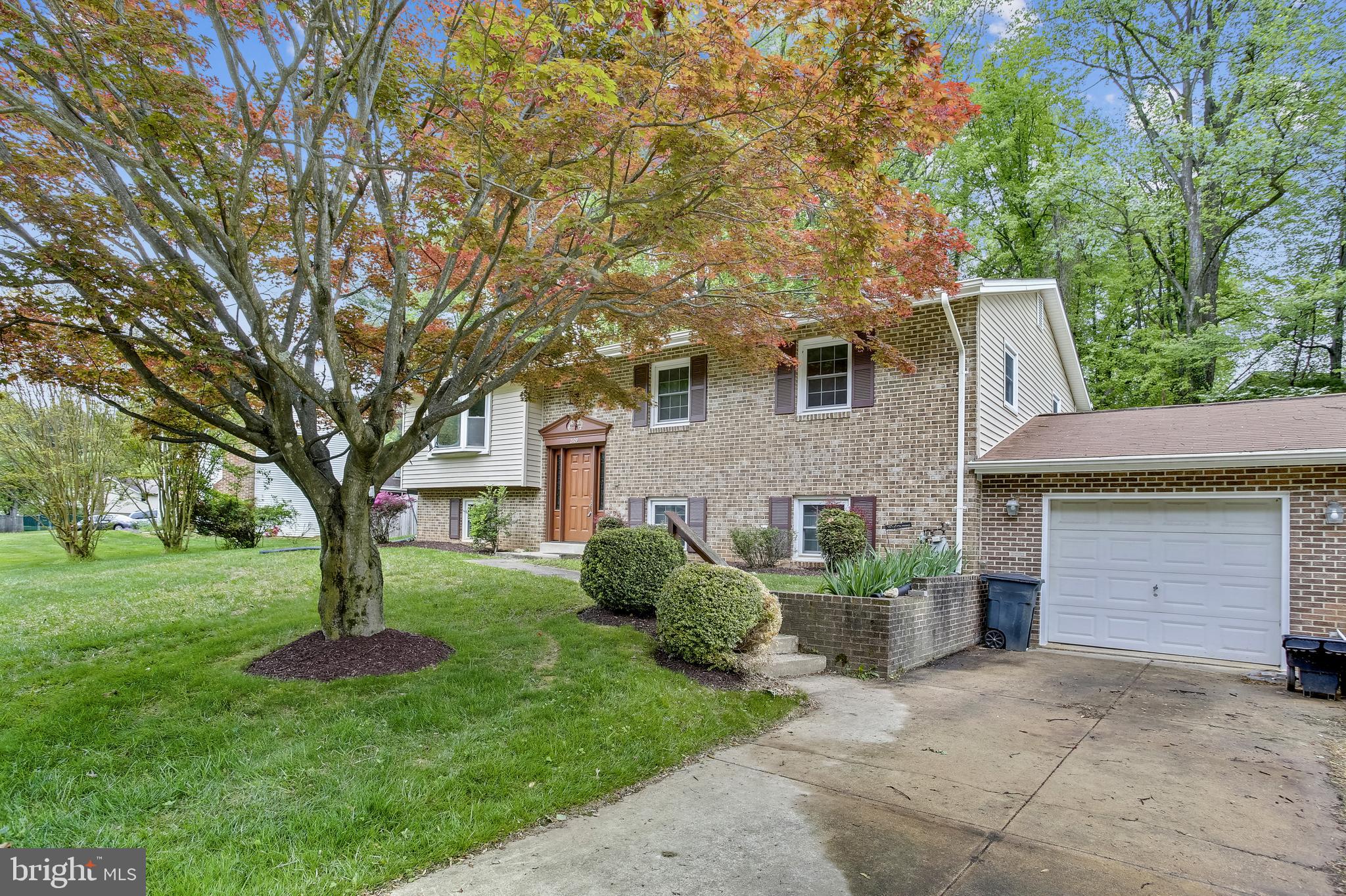 2109 Kings House Road Silver Spring, MD 20905 - Photo 3 of 76