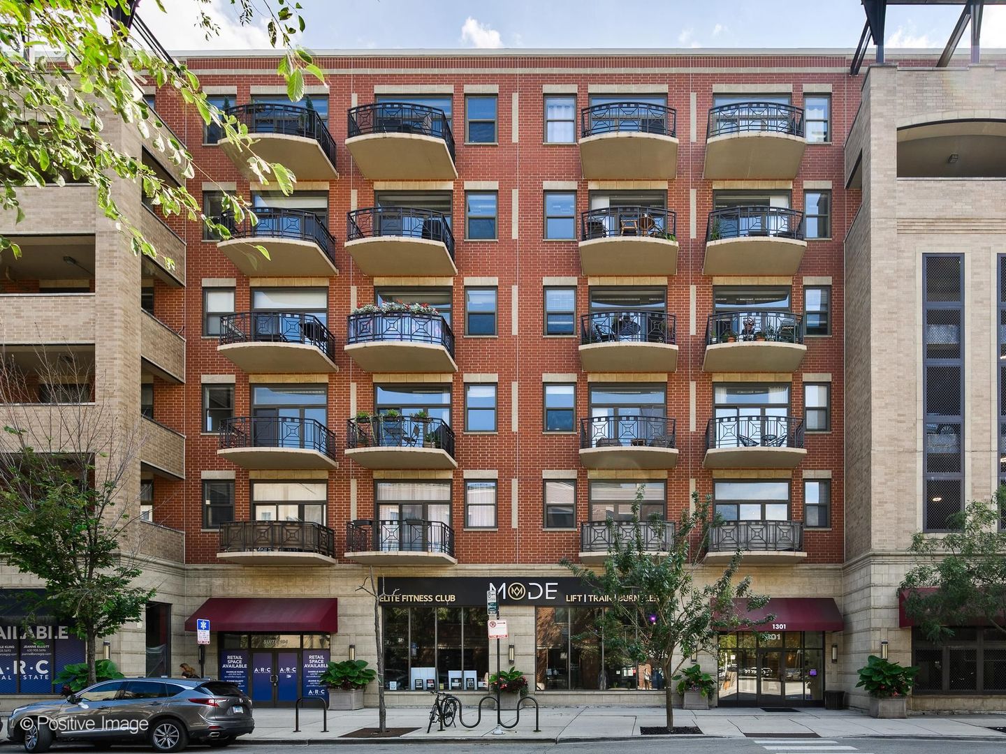 1301 West Madison Street, Unit 407 Chicago, IL 60607 - Photo 1 of 17 Gallery Image 1