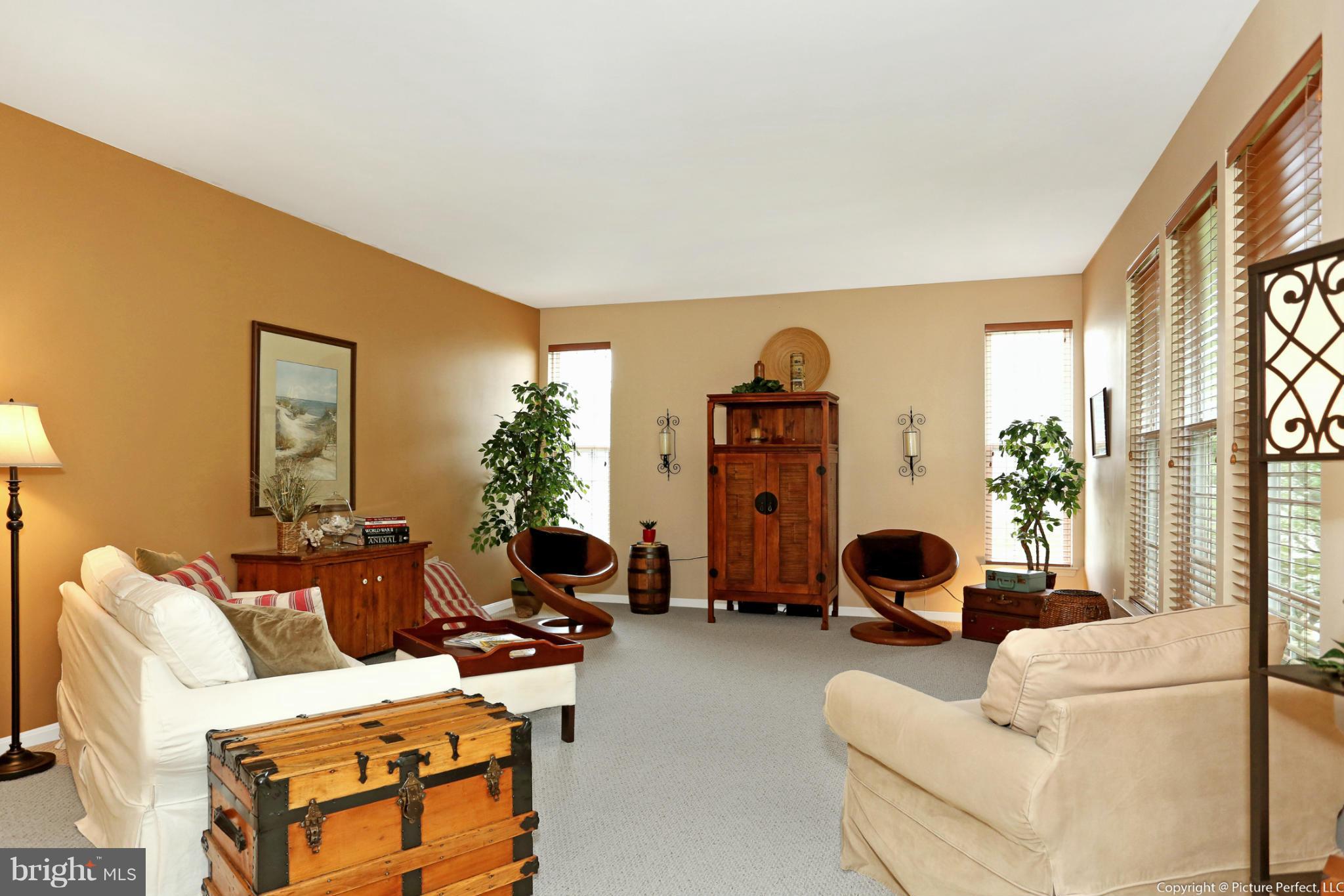 5748 Little Spring Way Frederick, MD 21704 - Photo 11 of 30 Family Room