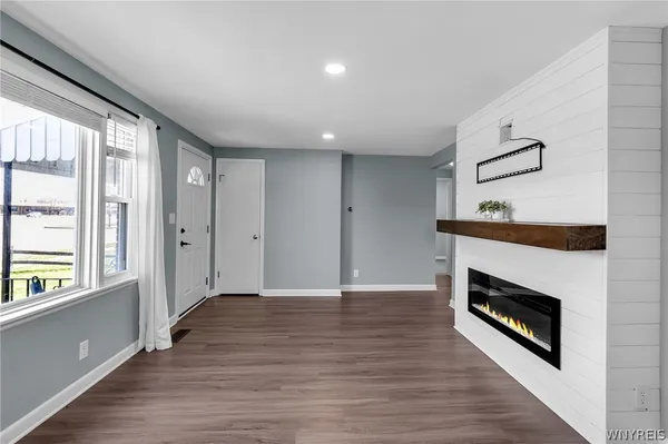 $234,900 | 3006 Eggert Road, Tonawanda, NY 14150