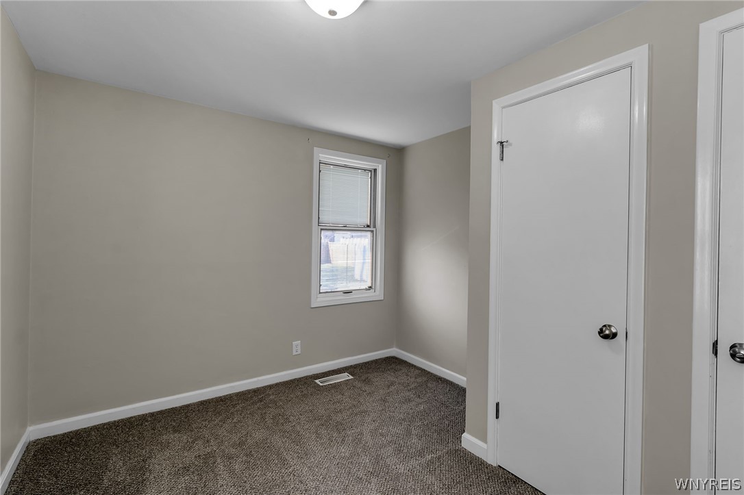 3006 Eggert Road Tonawanda, NY 14150 - Photo 17 of 47