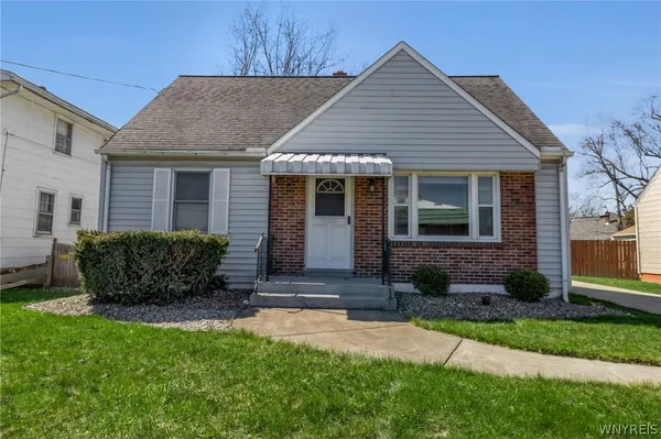 $234,900 | 3006 Eggert Road, Tonawanda, NY 14150