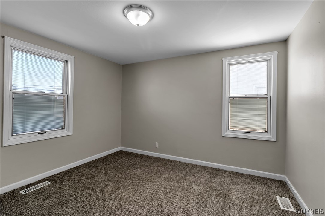 3006 Eggert Road Tonawanda, NY 14150 - Photo 23 of 47