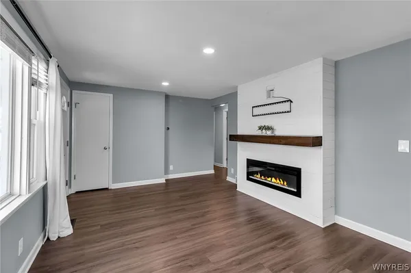 $234,900 | 3006 Eggert Road, Tonawanda, NY 14150