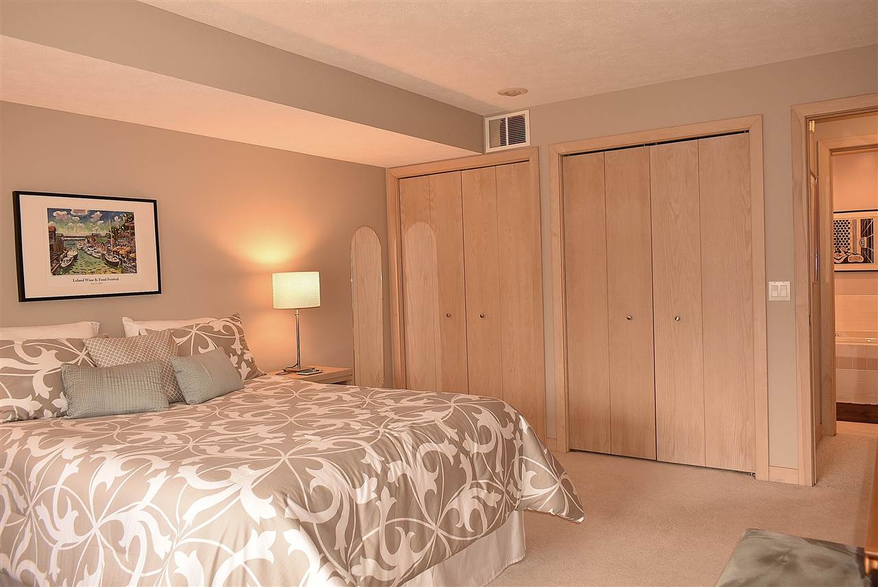 6498 Mission Ridge Traverse City, MI 49686 - Photo 24 of 32 1886144-23.JPG