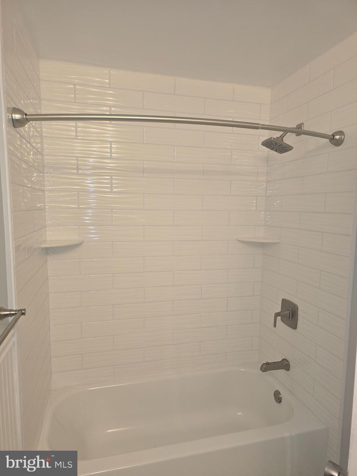 210 Shurs Lane, Unit 4 Philadelphia, PA 19128 - Photo 17 of 24 a bathroom with a shower
