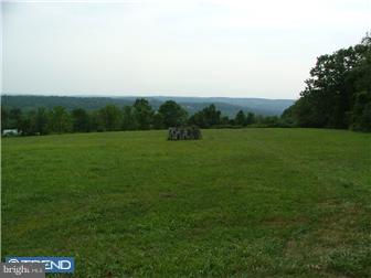 833 Ebert Road Coopersburg, PA 18036 - Photo 10 of 12 Gallery Image 10