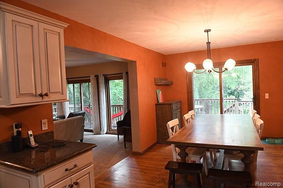 689 Ten Point Drive Rochester Hills, MI 48309 - Photo 28 of 70