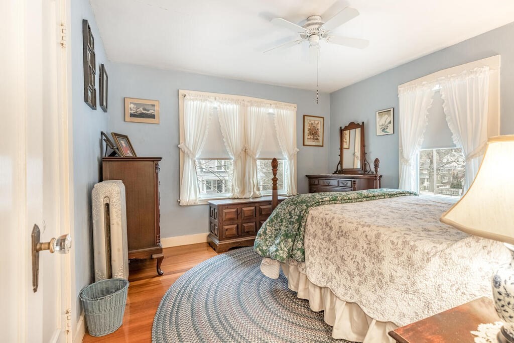 111 Warwick Road Melrose, MA 02176 - Photo 20 of 30 Gallery Image 20