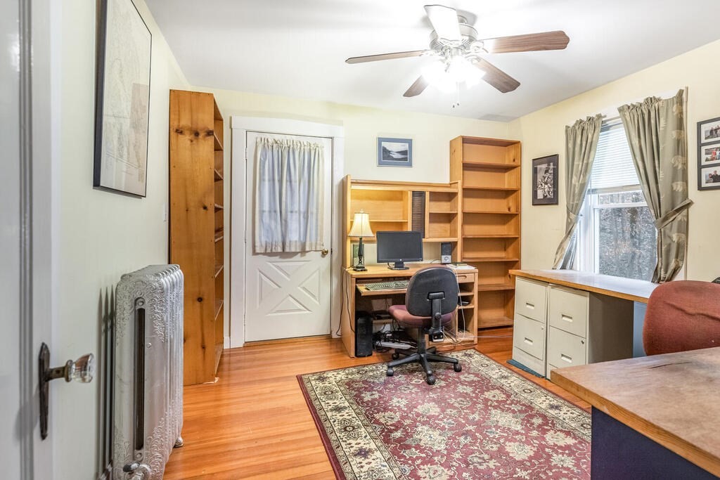 111 Warwick Road Melrose, MA 02176 - Photo 23 of 30 Gallery Image 23