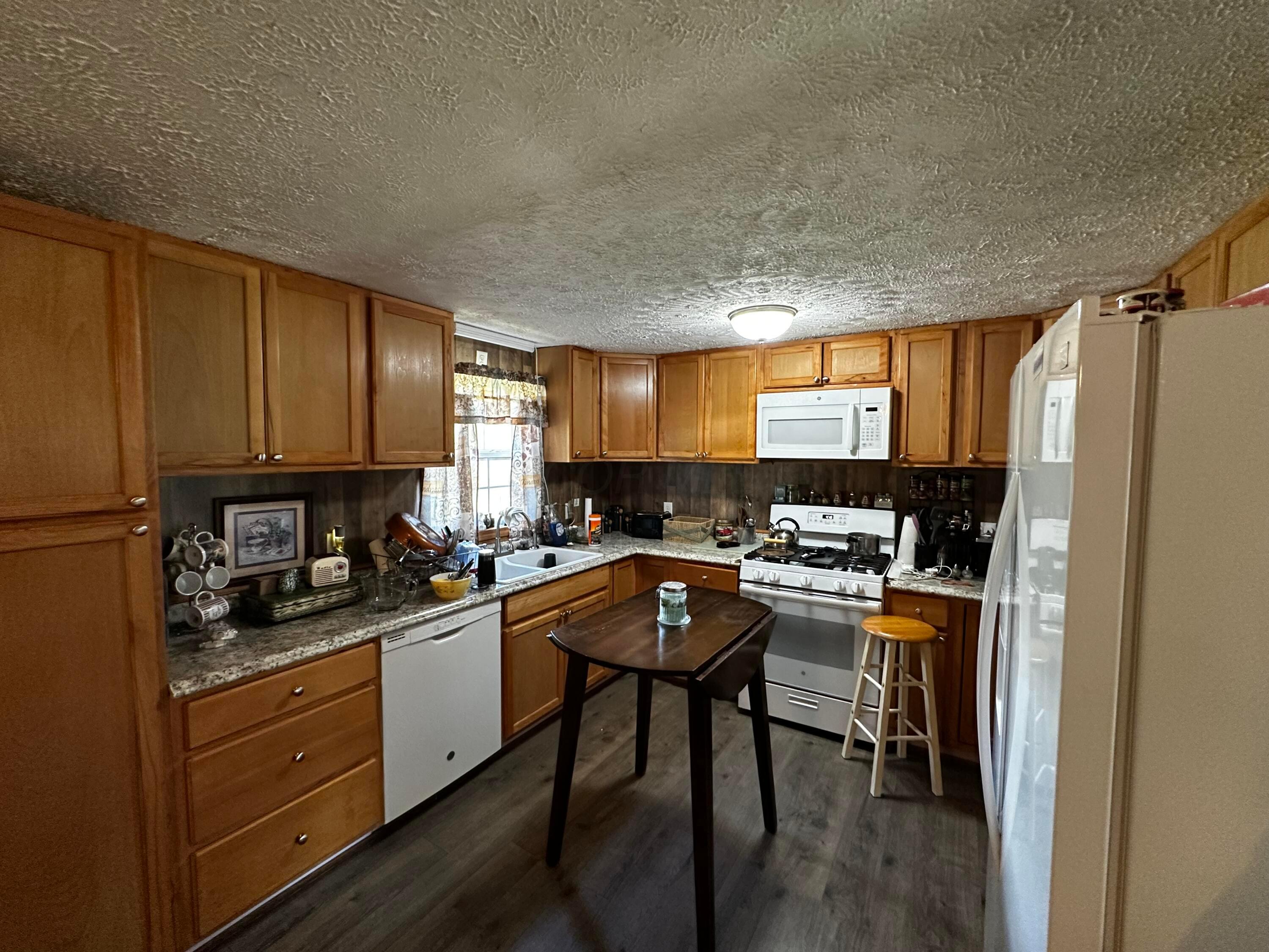 7035 Green Road Hillsboro, OH 45133 - Photo 23 of 23 IMG_2319