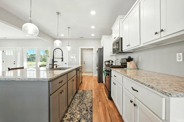 $330,000 | 10609 Bay Bridge Road, Fort Wayne, IN 46845