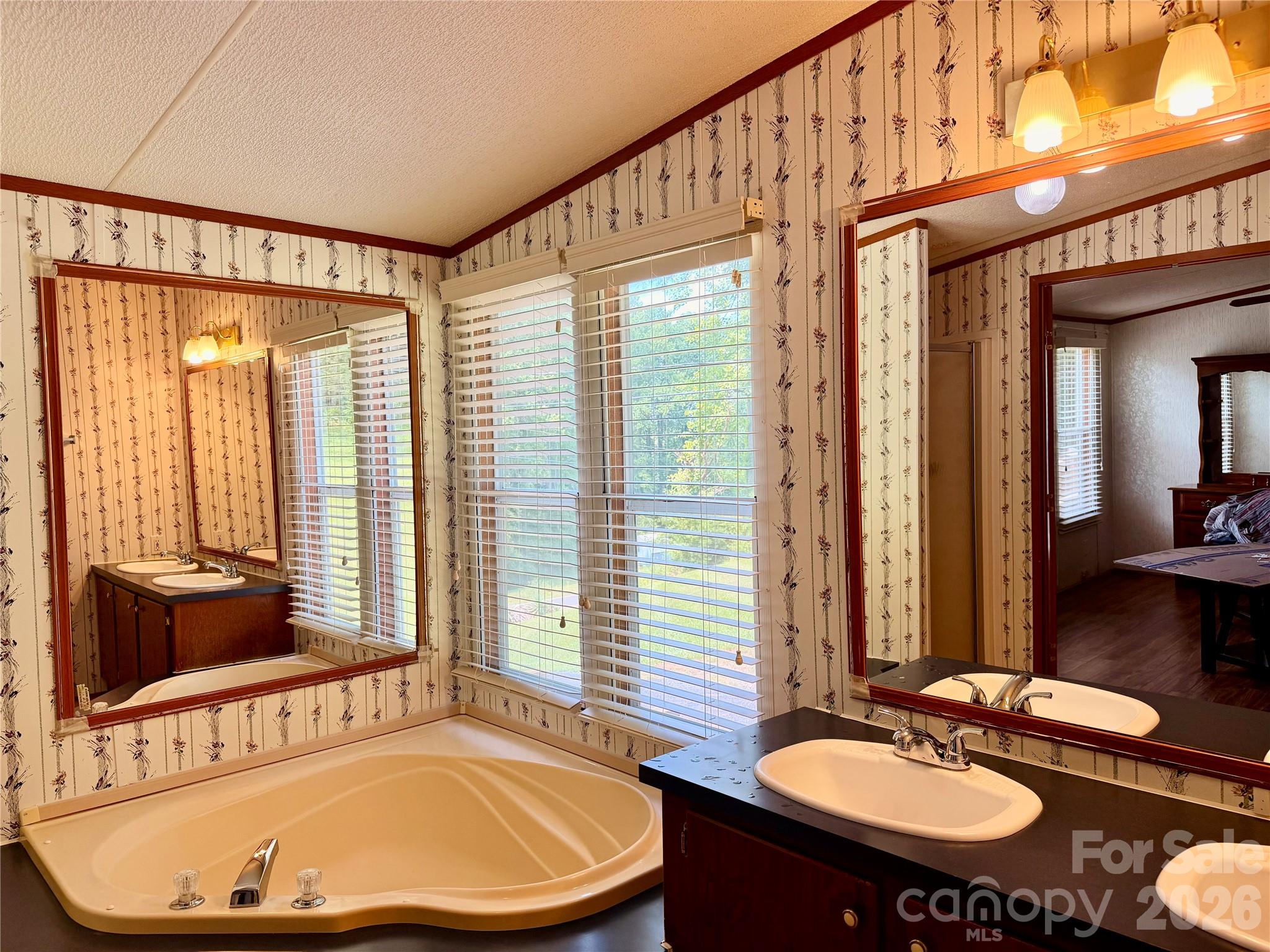 5493 Harris Farm Road Hickory, NC 28602 - Photo 21 of 38