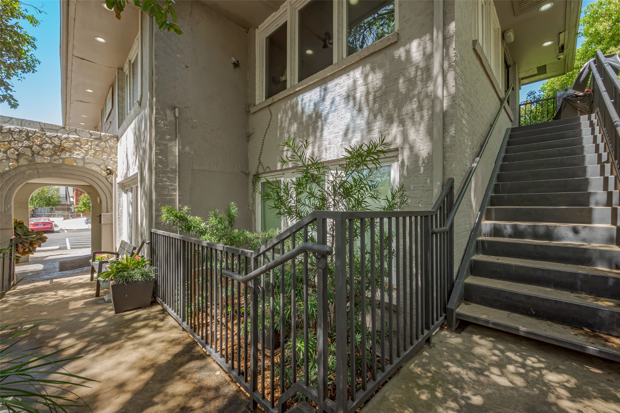 1512 West Alabama Street Houston, TX 77006 - Photo 29 of 32 a view of stairs and potted plants
