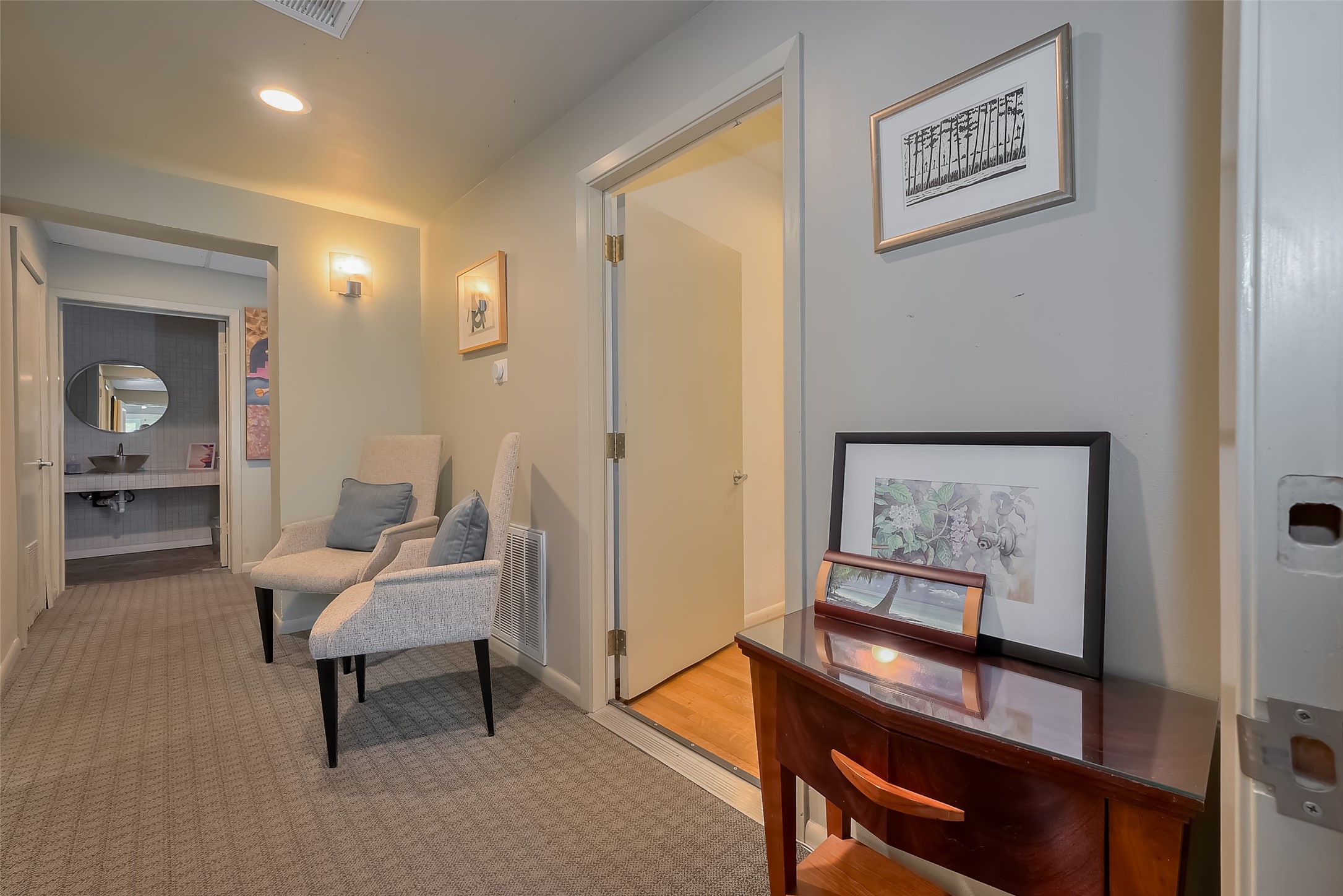 1512 West Alabama Street Houston, TX 77006 - Photo 7 of 32 a living room with furniture and a painting on the wall
