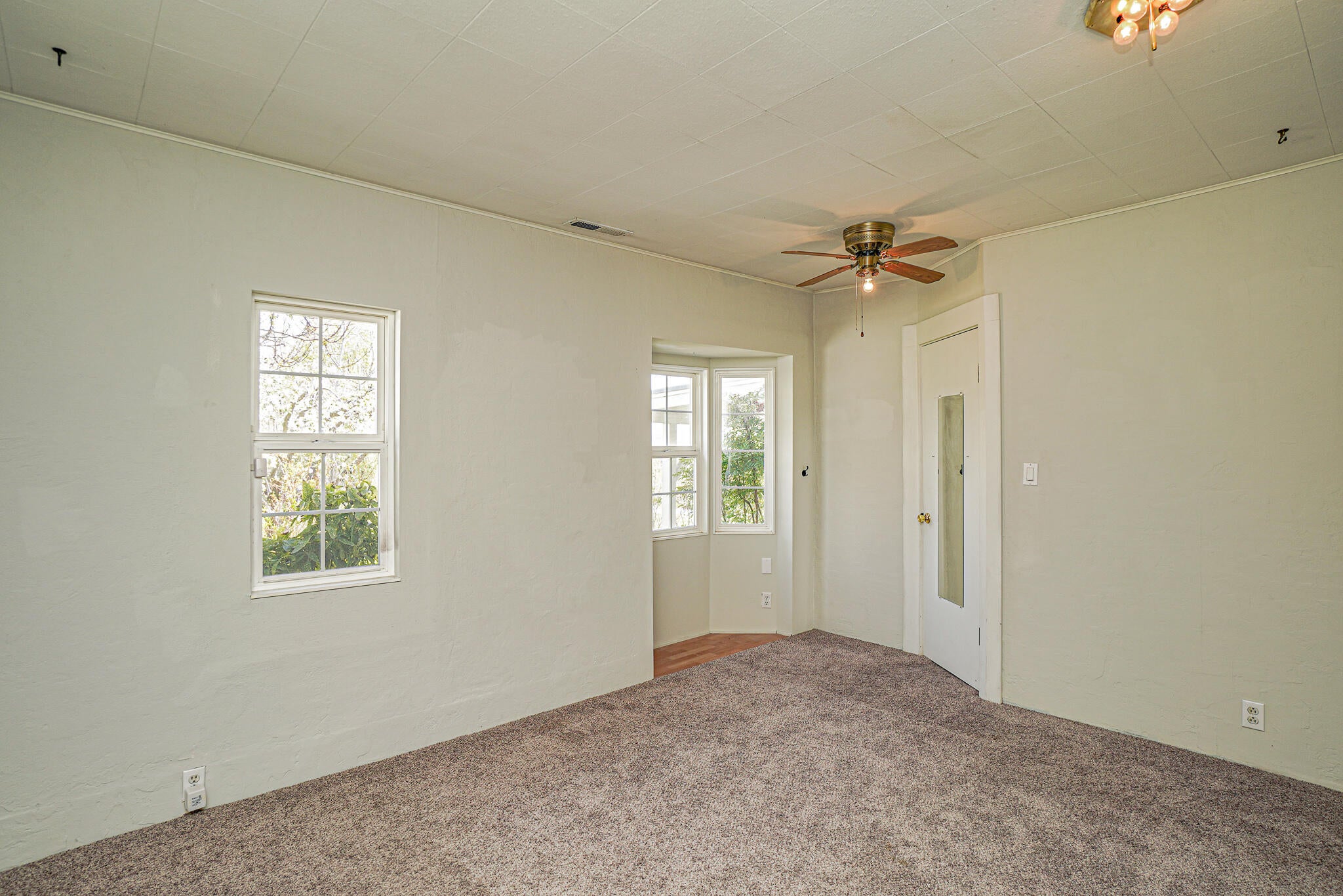5510 Adams Road Talent, OR 97540 - Photo 22 of 59 DSC00089