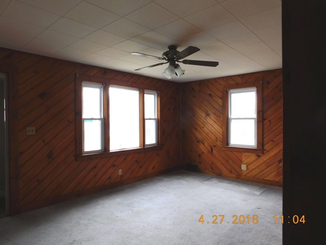 2 Commonwealth Avenue Springfield, VT 05156 - Photo 14 of 17