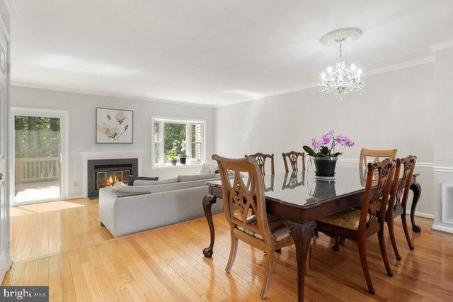 $801,000 | 8607 Raglan Road, Vienna, VA 22182