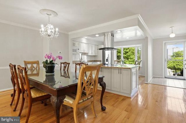 $801,000 | 8607 Raglan Road, Vienna, VA 22182