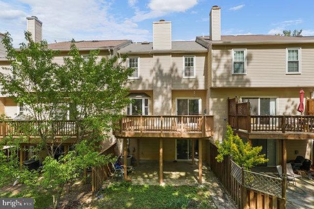 $801,000 | 8607 Raglan Road, Vienna, VA 22182