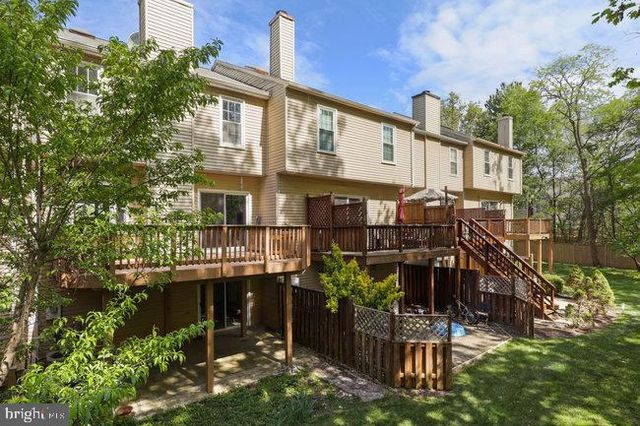 $801,000 | 8607 Raglan Road, Vienna, VA 22182