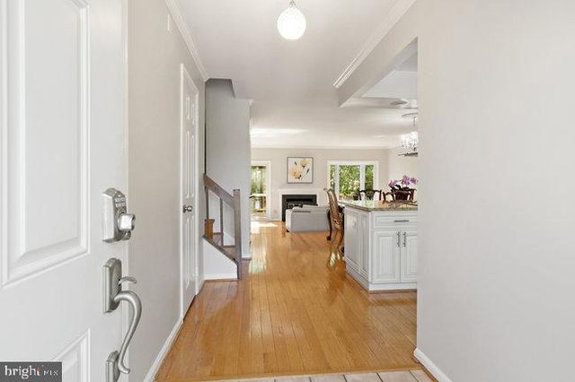 $801,000 | 8607 Raglan Road, Vienna, VA 22182