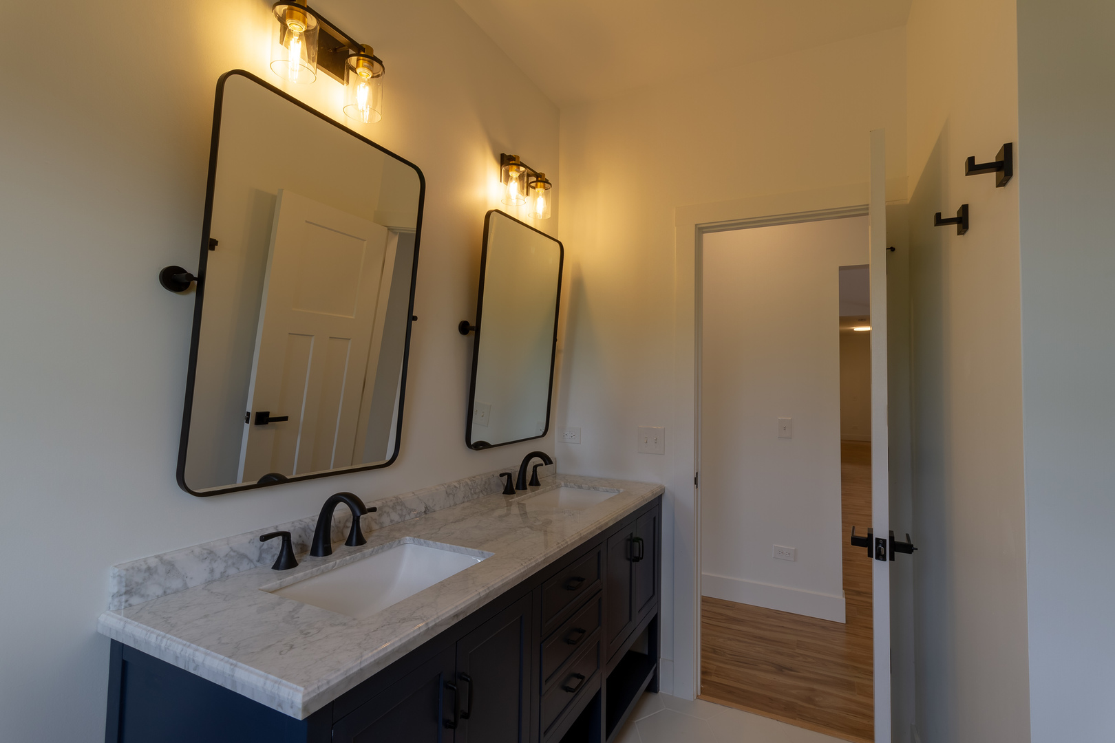 695 Greenfield Road Sugar Grove, IL 60554 - Photo 12 of 31