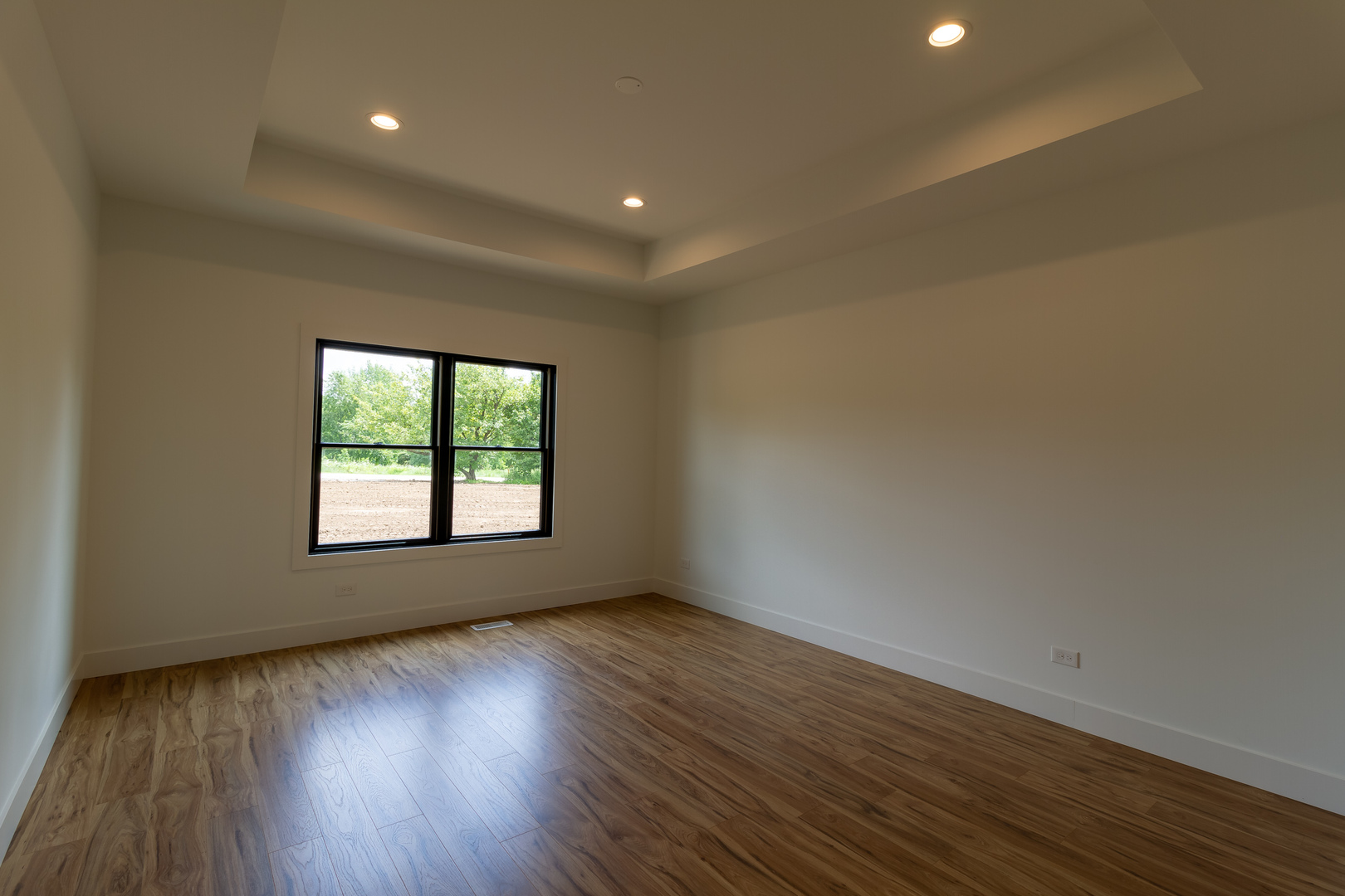 695 Greenfield Road Sugar Grove, IL 60554 - Photo 19 of 31