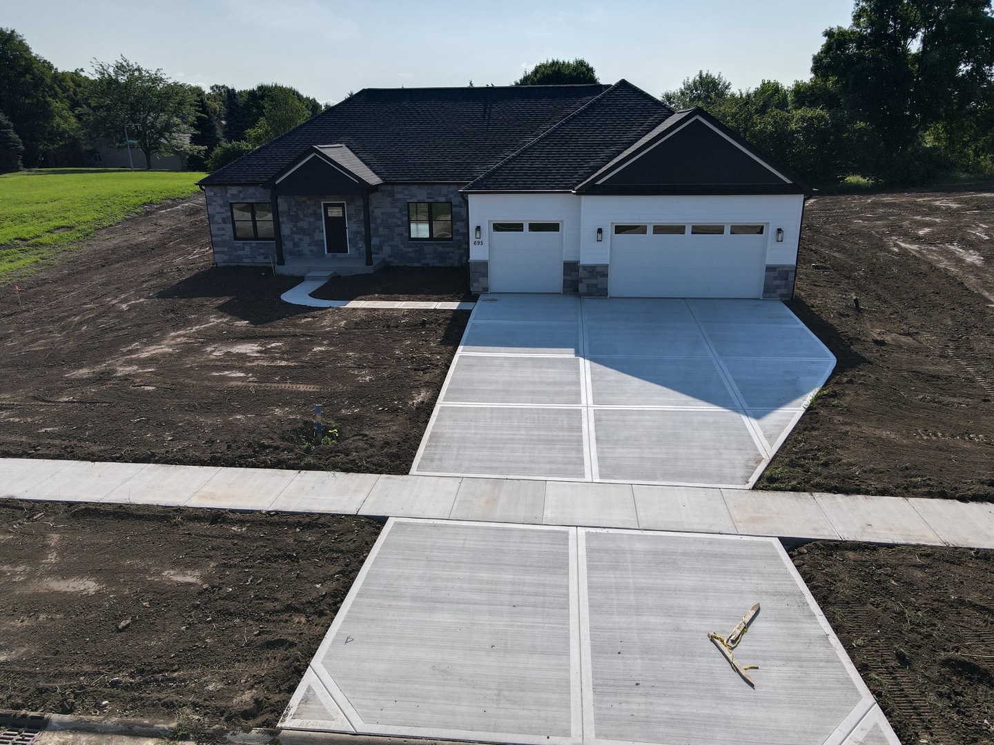 695 Greenfield Road Sugar Grove, IL 60554 - Photo 29 of 31