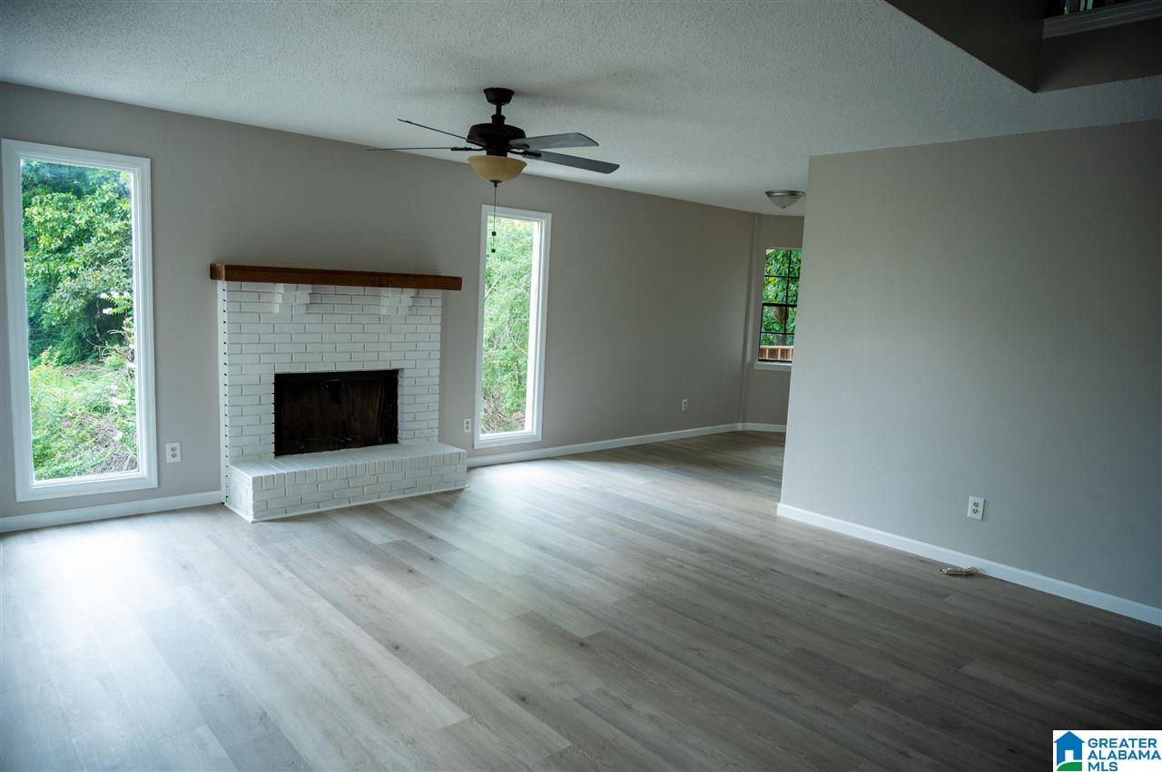 629 Bennett Drive Alabaster, AL 35007 - Photo 5 of 15