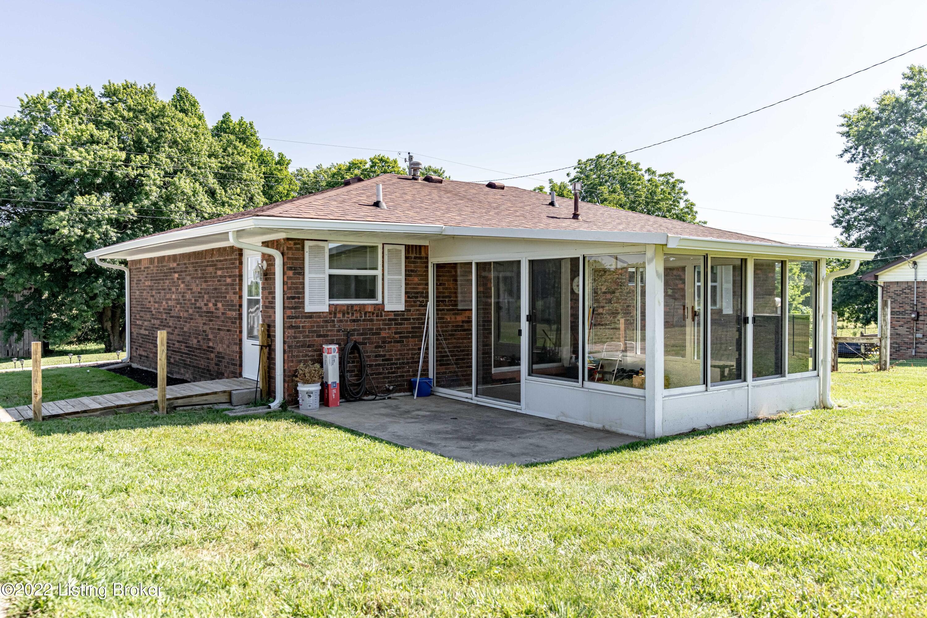 345 McCormack Road Waddy, KY 40076 - Photo 25 of 30 DSC08760