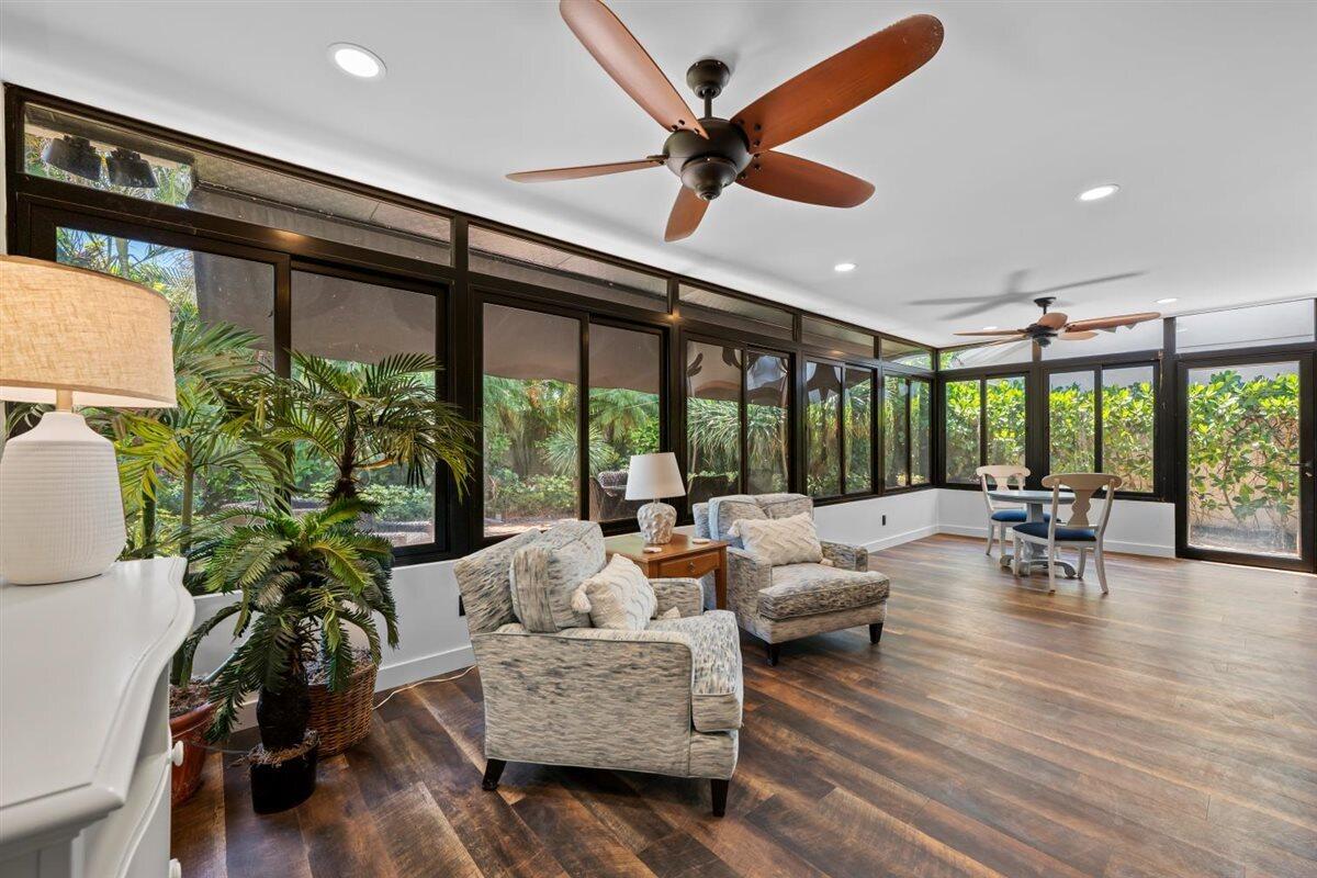 109 Seashore Drive Jupiter, FL 33477 - Photo 14 of 46 Sun room with Additional Seating